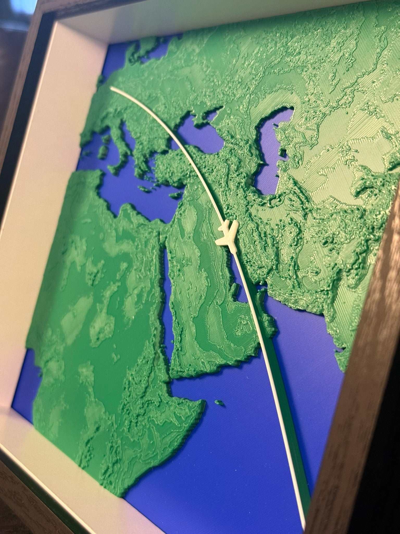 Personalisierbare 3D-Flugroute Bunt