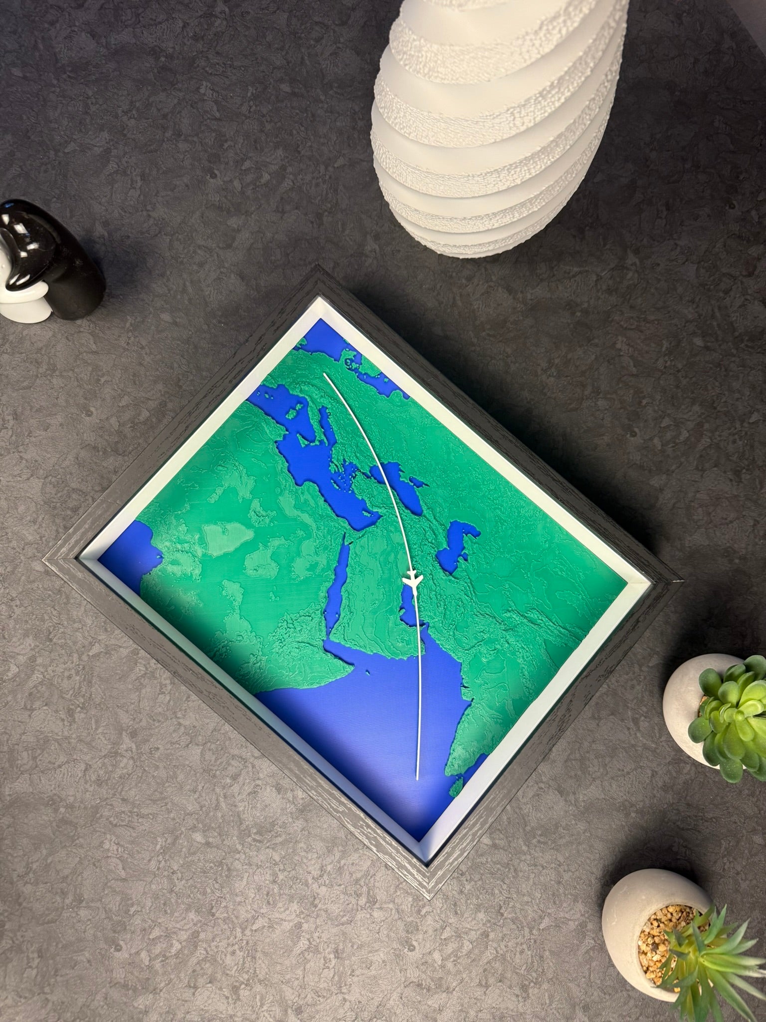 Personalisierbare 3D-Flugroute Bunt